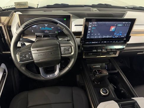 Used 2025 GMC Hummer EV 3X w/ LPO, Dark Essentials Package AWD/4WD image 13