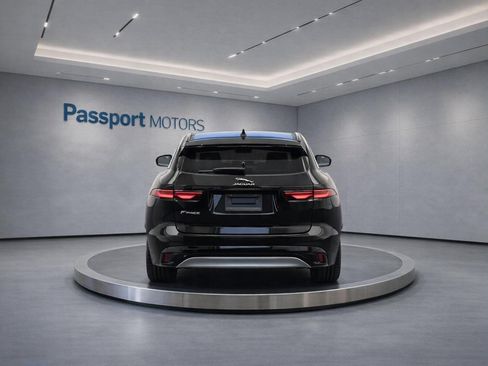 Used 2023 Jaguar F-PACE S AWD/4WD image 5