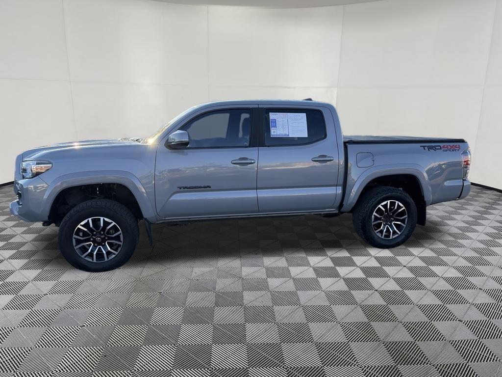 Used 2020 Toyota Tacoma TRD Sport w/ Technology Package AWD/4WD image 5