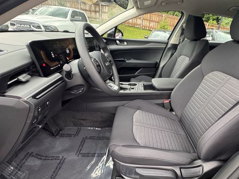 New 2026 Kia K5 LXS FWD image 13