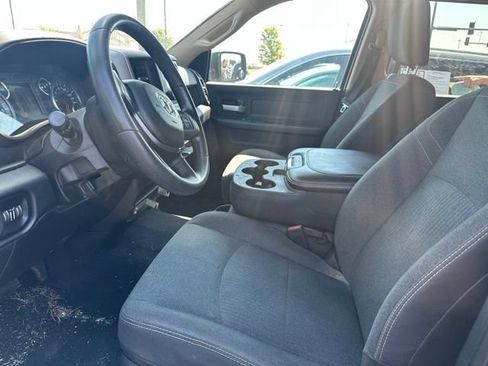Used 2019 RAM 2500 Tradesman RWD image 5