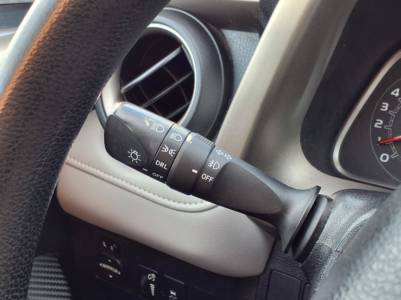 Used 2015 Toyota RAV4 XLE FWD image 16