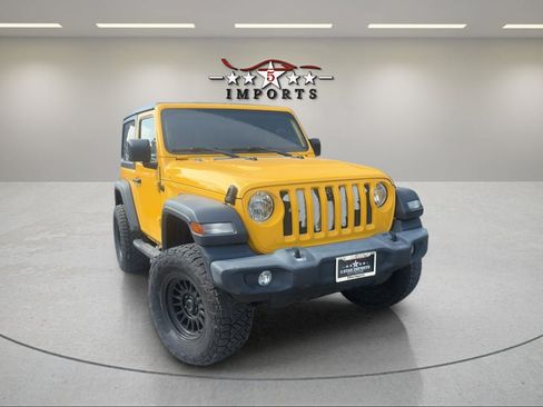 Used 2019 Jeep Wrangler Sport AWD/4WD image 7