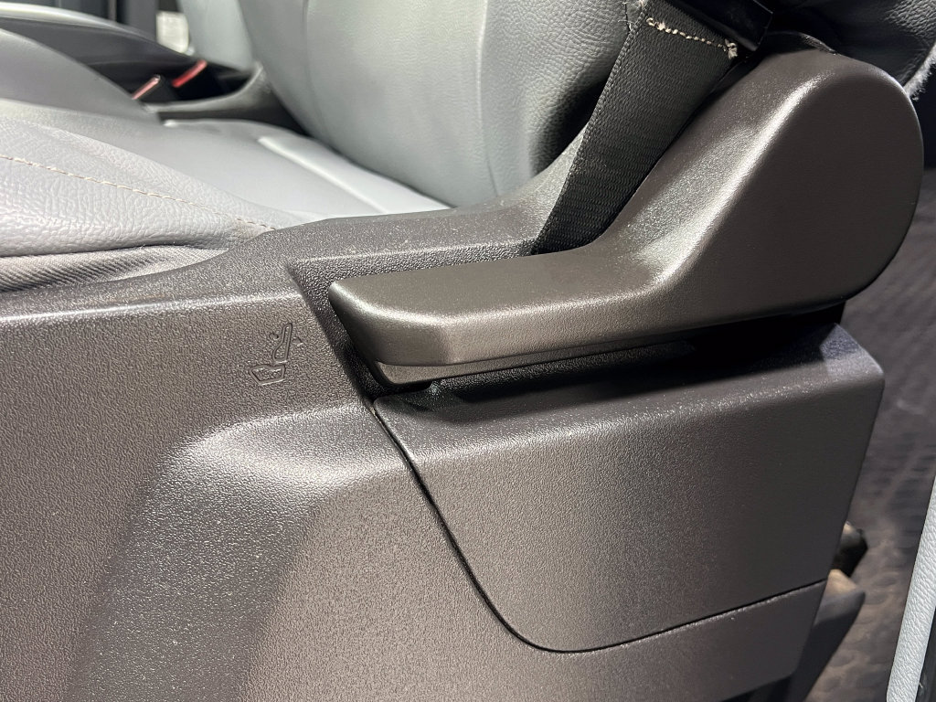 Used 2019 Ford Transit 150 148 Low Roof w/ Exterior Upgrade Package RWD image 16