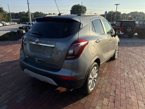 Used 2020 Buick Encore Preferred w/ Safety Package FWD image 14