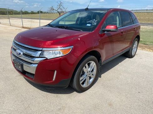 Used 2014 Ford Edge Limited w/ Equipment Group 301A AWD/4WD image 2