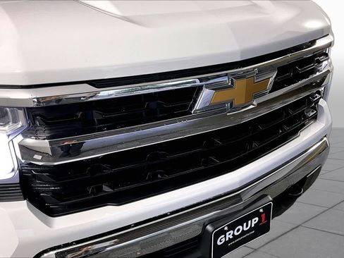 Certified 2024 Chevrolet Silverado 1500 LT AWD/4WD image 29