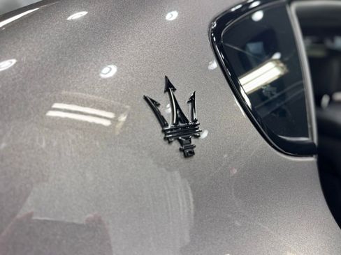 Used 2023 Maserati Quattroporte Modena Q4 image 9