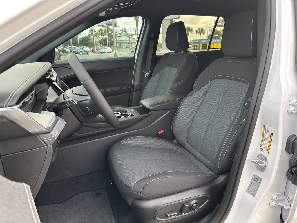 New 2026 Jeep Cherokee Laredo AWD/4WD image 12