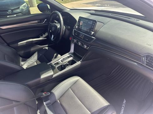 Used 2020 Honda Accord Sport image 28