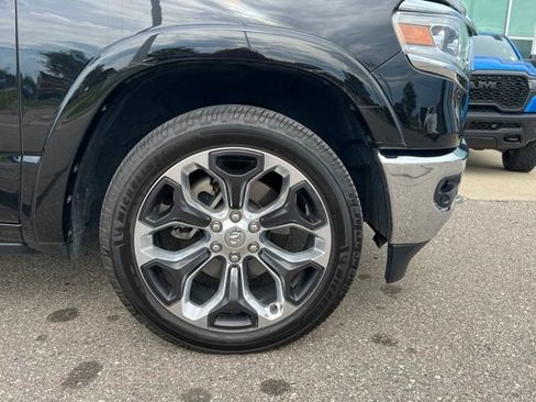 Used 2022 RAM 1500 Limited AWD/4WD image 4
