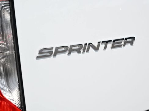 Used 2025 Mercedes-Benz Sprinter 2500 image 24