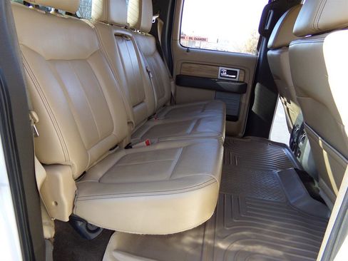 Used 2011 Ford F150 Lariat w/ Lariat Chrome Pkg image 47