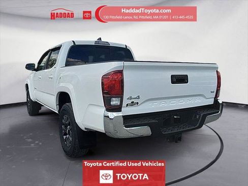 Certified 2023 Toyota Tacoma SR5 AWD/4WD image 3