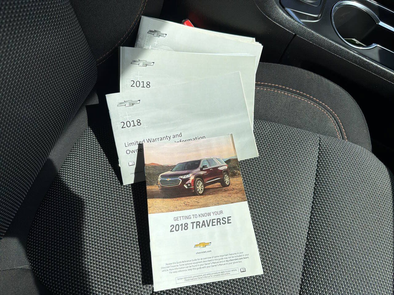 Used 2018 Chevrolet Traverse LT w/ LPO, Floor Liner Package AWD/4WD image 30