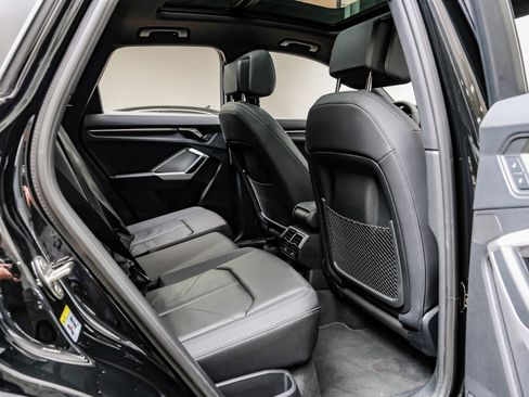 Used 2025 Audi Q3 2.0T Premium image 38