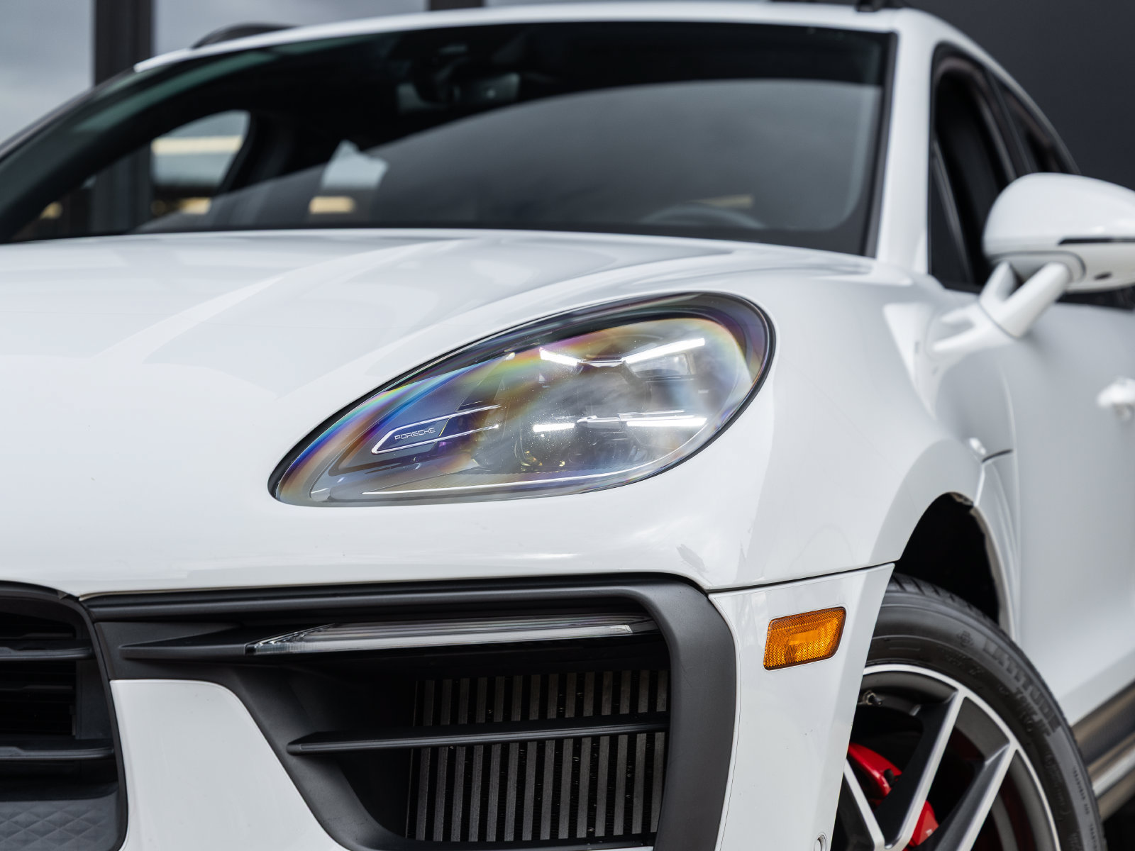 Used 2022 Porsche Macan S AWD/4WD image 15