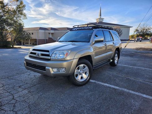 Used 2005 Toyota 4Runner Limited image 4
