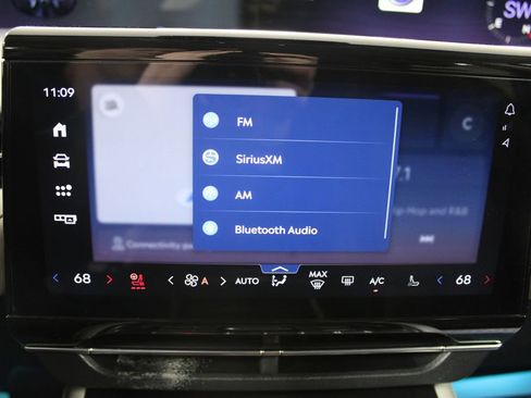 Used 2024 Lincoln Nautilus Reserve image 46