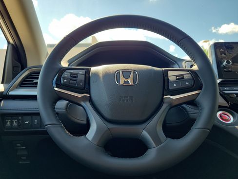New 2026 Honda Odyssey EX-L image 26