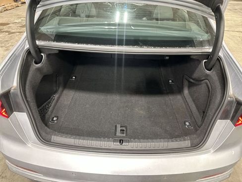 Used 2024 Audi A6 Premium Plus image 25