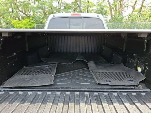 Used 2022 Toyota Tacoma TRD Sport w/ TRD Premium Sport Package AWD/4WD image 28