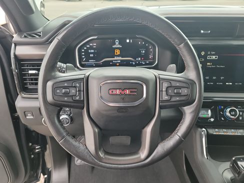 Used 2023 GMC Sierra 1500 AT4 w/ Technology Package AWD/4WD image 21