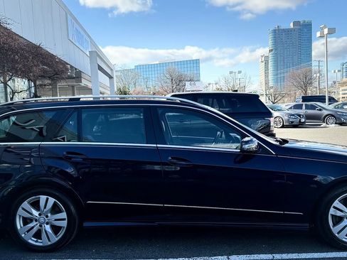 Used 2011 Mercedes-Benz E 350 4MATIC Wagon image 8