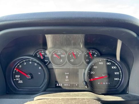 Used 2024 Chevrolet Silverado 1500 Custom Trail Boss w/ Dark Appearance Package AWD/4WD image 11