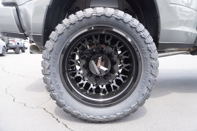 Used 2026 RAM 3500 Laramie AWD/4WD image 18