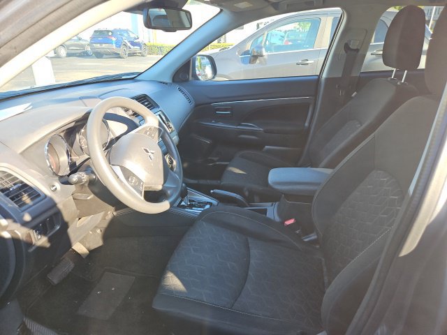 Used 2024 Mitsubishi Outlander Sport ES AWD/4WD image 8