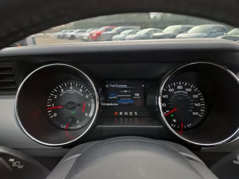 Used 2017 Ford Mustang GT Premium w/ Equipment Group 401A image 9