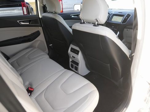 Used 2016 Ford Edge Titanium w/ Equipment Group 301A image 15