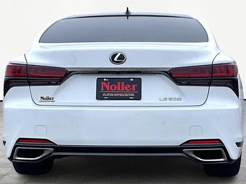 Used 2023 Lexus LS 500 F Sport w/ Cold Weather Package (CK) image 4