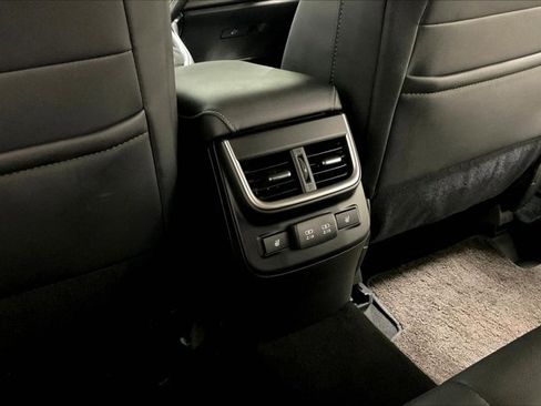 Used 2022 Subaru Outback Limited XT image 34