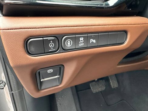 Used 2023 Acura MDX SH-AWD w/ Technology Package image 20