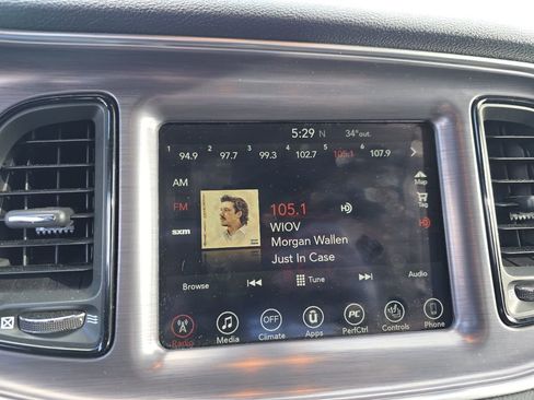 Used 2017 Dodge Challenger R/T Plus image 24