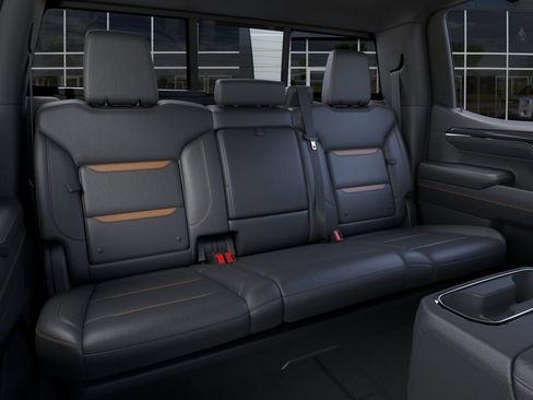New 2026 GMC Sierra 1500 AT4 w/ AT4 Preferred Package AWD/4WD image 17