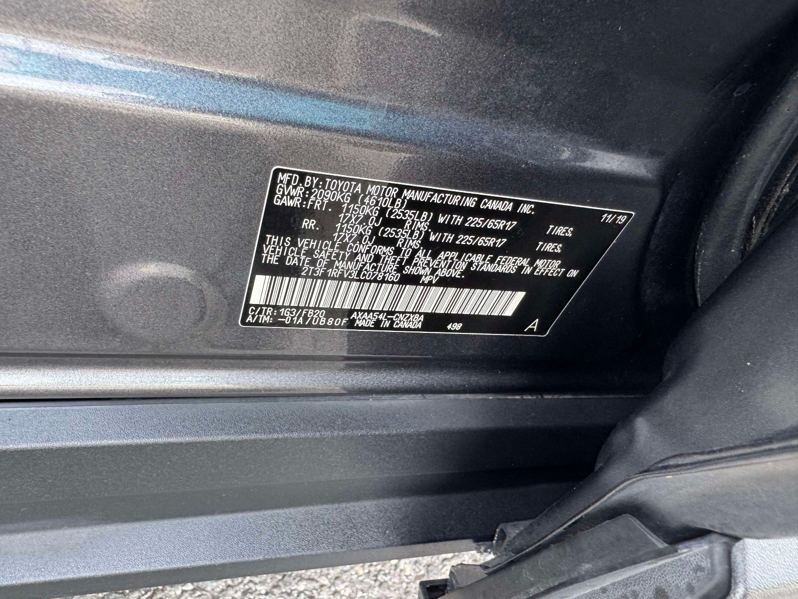 Used 2020 Toyota RAV4 LE w/ All Weather Liner Package AWD/4WD image 23