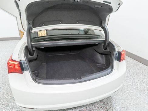 Used 2018 Acura TLX w/ Technology Package image 32