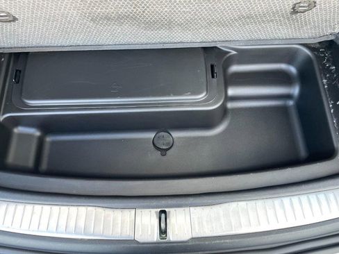 Used 2022 Jeep Grand Cherokee L Overland w/ Luxury Tech Group IV image 15