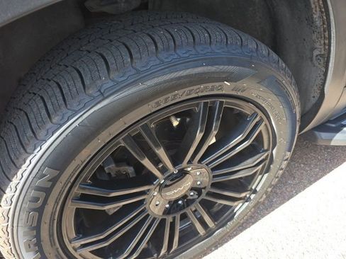 Used 2018 Volkswagen Atlas SEL image 4