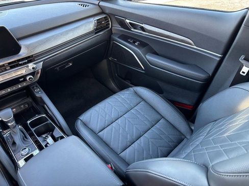 Used 2025 Kia Telluride SX Prestige X-Line image 16
