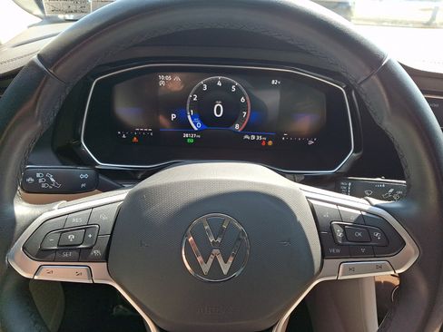 Used 2024 Volkswagen Jetta SE FWD image 18