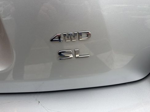 Used 2018 Nissan Pathfinder SL image 44