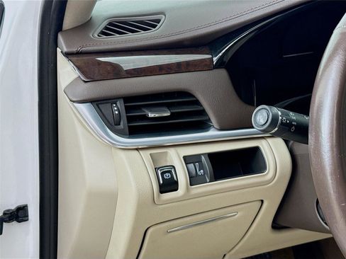 Used 2016 Cadillac XTS Luxury w/ Driver Awareness Package image 7