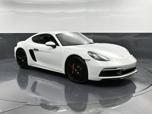 New 2025 Porsche 718 Cayman S image 10