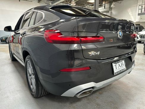 Used 2025 BMW X4 xDrive30i image 5