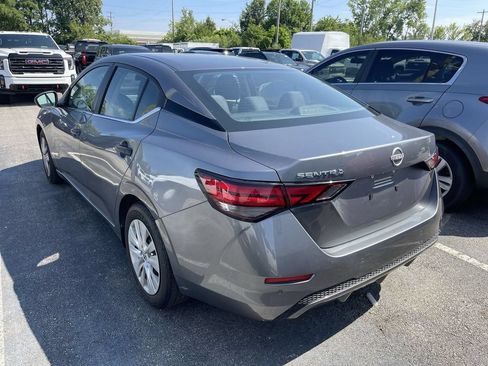Used 2024 Nissan Sentra S FWD image 9