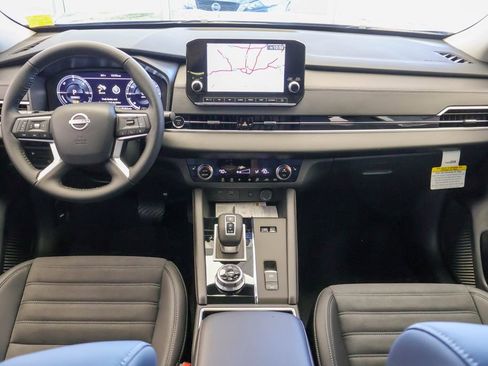New 2026 Nissan Rogue SL AWD/4WD image 5